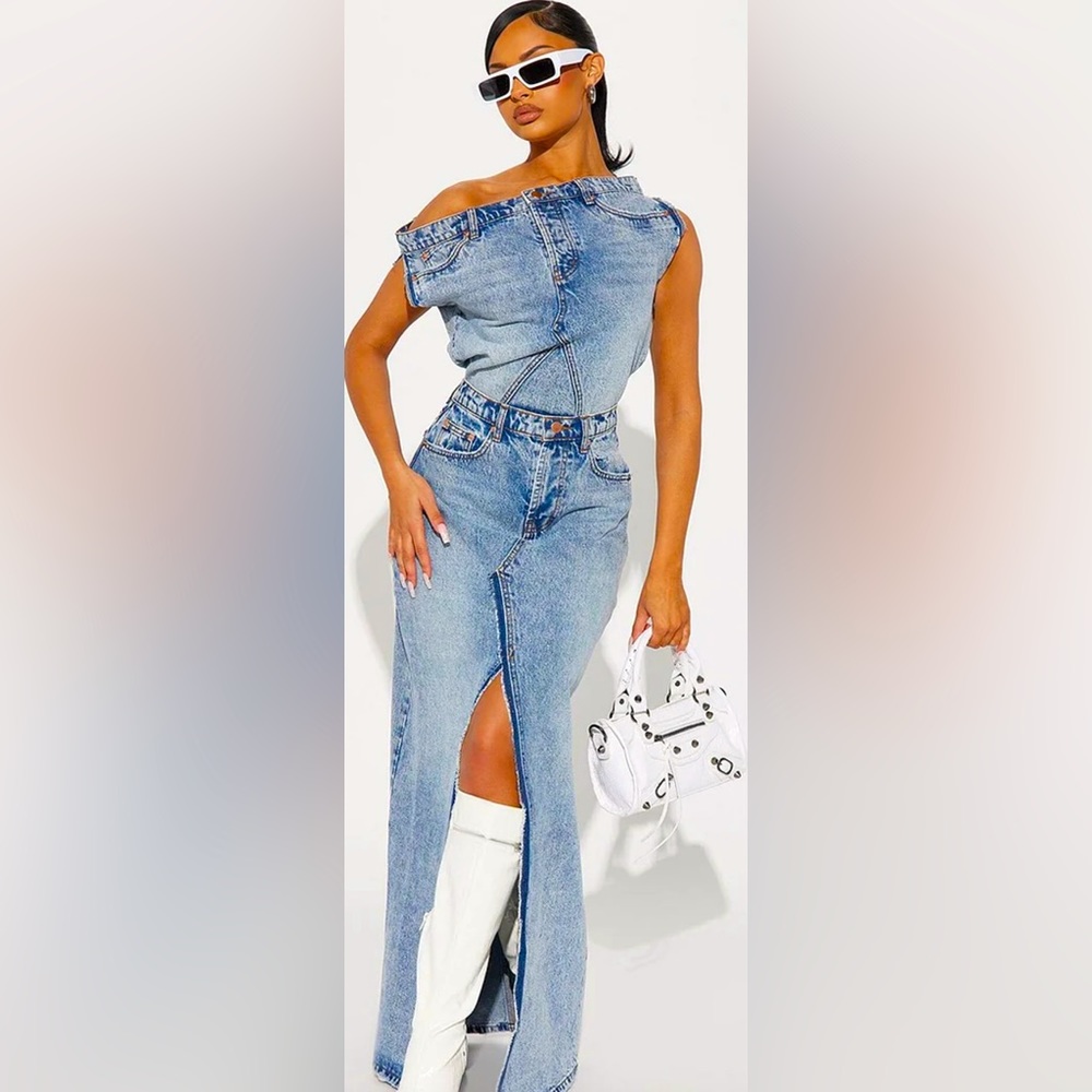 Loragal. NWOT. Denim 2-piece off shoulder high waisted split skirt ensemble